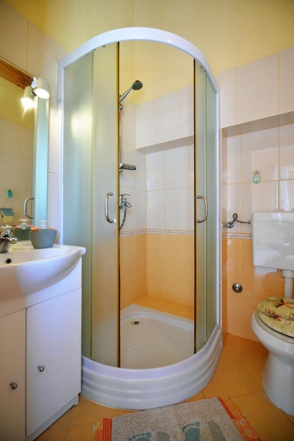 Apartments With A Parking Space Murter - 5097 エクステリア 写真